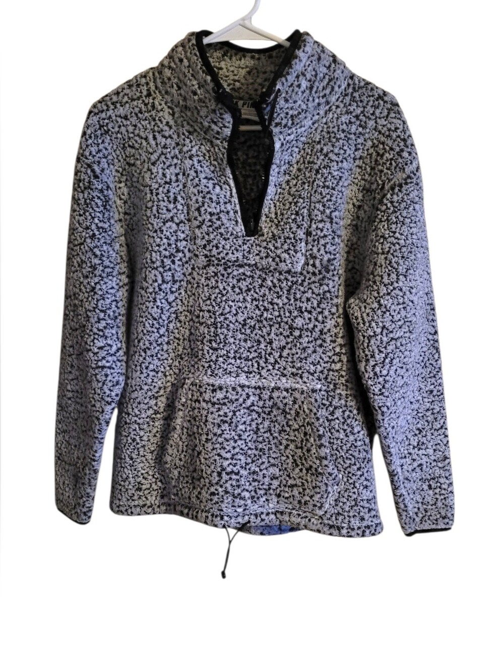 Victoria's Secret PINK Women's Grey Black Sherpa Quarter-Zip Pullover - Size M